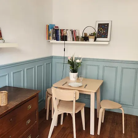 Between Les Batignolles And Montmartre Apartment *